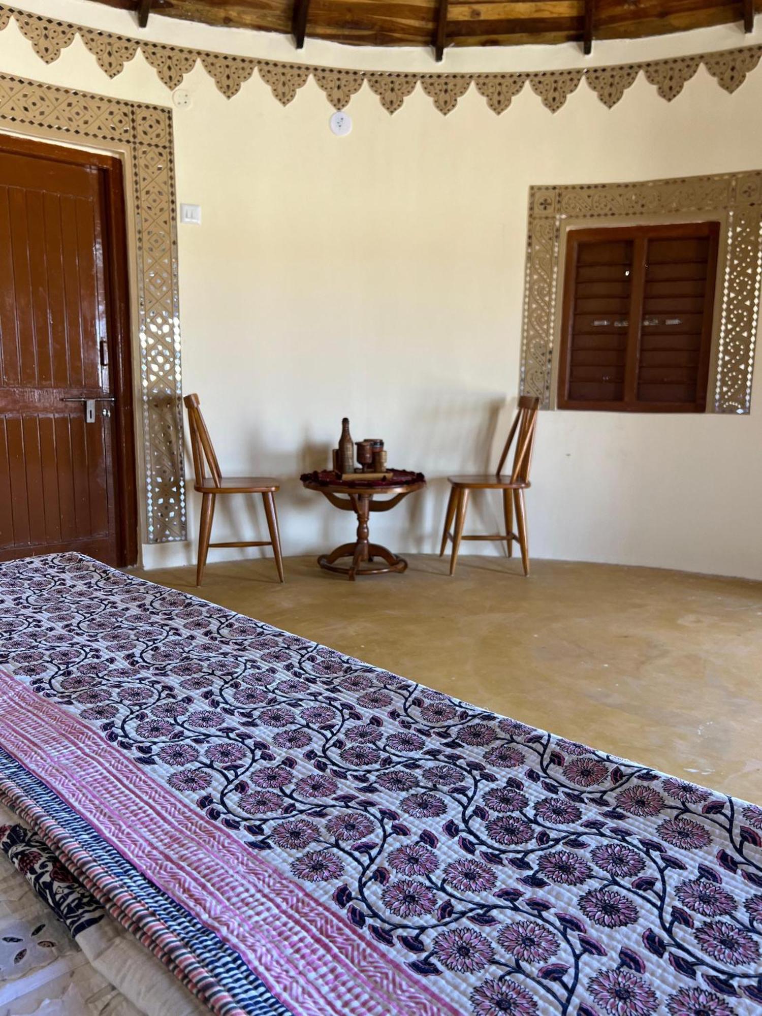 Rann Hellaro Homestay ブジ エクステリア 写真